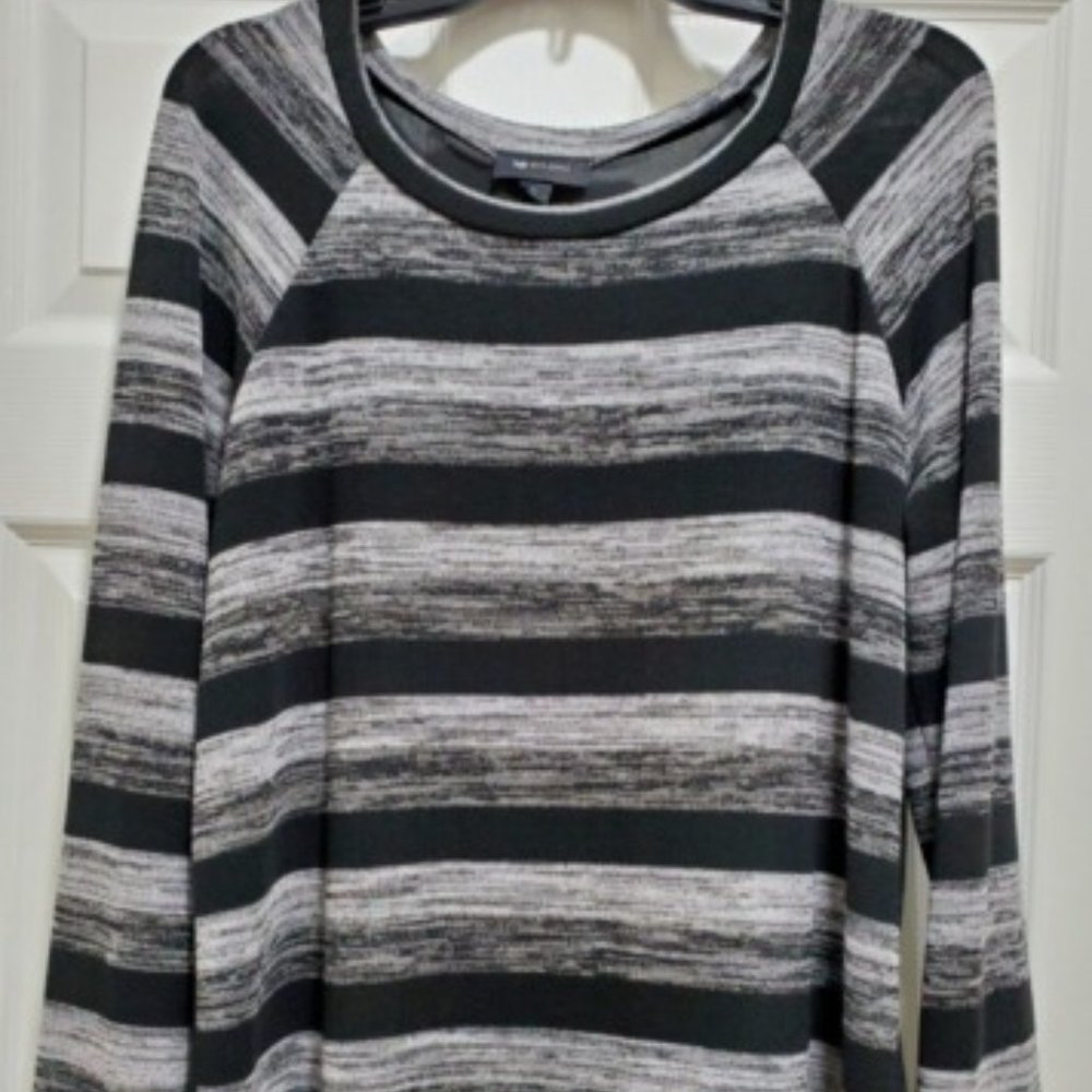 AB Studio~ Long Sleeve Top, Blouse, Shirt! Black stripes. Sz XL. X-Large. EUC!